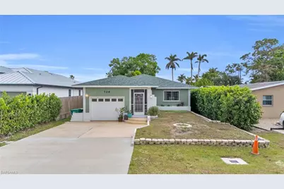 726 109th Ave N, Naples, FL 34108 - Photo 1