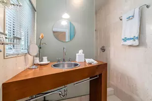 883 Galleon Dr, Naples, FL 34102 - Photo 34