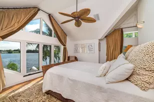 883 Galleon Dr, Naples, FL 34102 - Photo 26