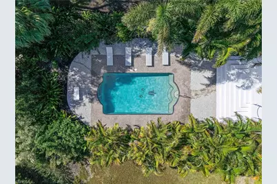 16763 Seagull Bay Ct, Bokeelia, FL 33922 - Photo 6