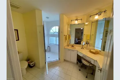 2671 Citrus Lake Dr #E-303, Naples, FL 34109 - Photo 12