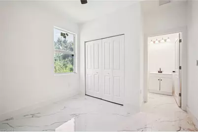 425 Naples Ave S, Lehigh Acres, FL 33974 - Photo 10
