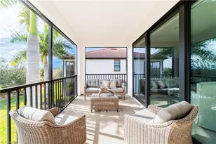 1606 Oceania Dr S, Naples, FL 34113 - Photo 12