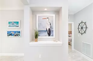 1606 Oceania Dr S, Naples, FL 34113 - Photo 4