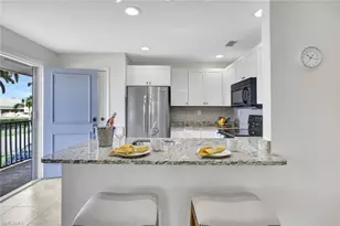 655 8th Ave S, Naples, FL 34102 - Photo 10