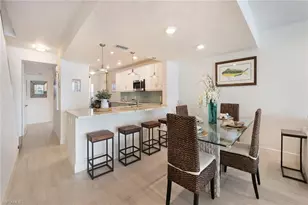 800 River Point Dr, Naples, FL 34102 - Photo 12