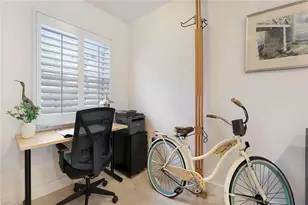 800 River Point Dr, Naples, FL 34102 - Photo 18