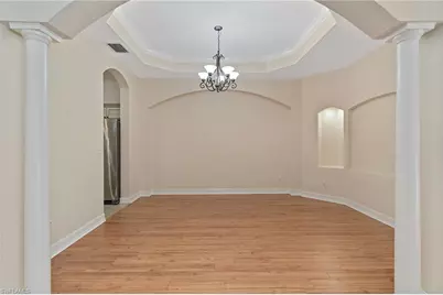 1158 Oakes Blvd, Naples, FL 34119 - Photo 12