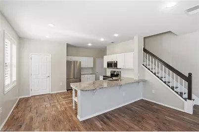 1050 Albany Ct #199, Naples, FL 34105 - Photo 4