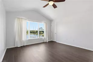 1050 Albany Ct, Naples, FL 34105 - Photo 20