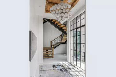 7409 Bay Colony Dr, Naples, FL 34108 - Photo 12