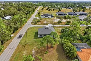 2338 NW 33rd Pl, Cape Coral, FL 33993 - Photo 38