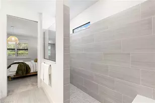 10483 Ventana Ln, Naples, FL 34120 - Photo 22