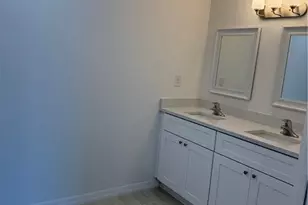 1218 NE 18th Pl, Cape Coral, FL 33909 - Photo 12