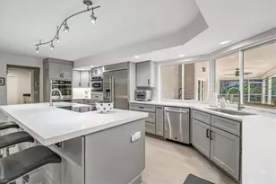 16651 Bobcat Ct, Fort Myers, FL 33908 - Photo 8