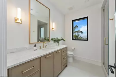 1640 Dolphin Ct, Naples, FL 34102 - Photo 38