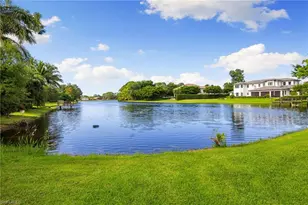 707 Hickory Rd, Naples, FL 34108 - Photo 2