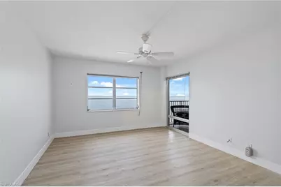 3443 Gulf Shore Blvd N #810, Naples, FL 34103 - Photo 4