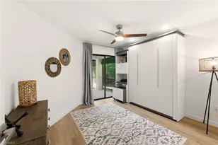 772 Reef Point Cir, Naples, FL 34108 - Photo 18