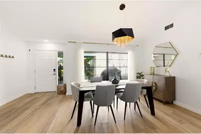 772 Reef Point Cir, Naples, FL 34108 - Photo 10