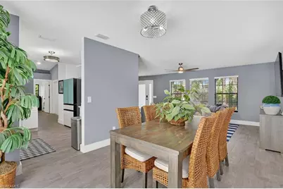 5270 Berkeley Dr, Naples, FL 34112 - Photo 8