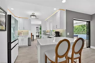 5270 Berkeley Dr, Naples, FL 34112 - Photo 14