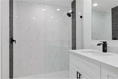 366 Butler Ave S, Lehigh Acres, FL 33974 - Photo 16