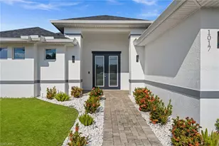 1017 NW 15th Terrace, Cape Coral, FL 33993 - Photo 2