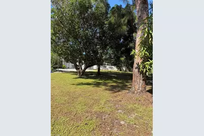 626 Rudder Rd, Naples, FL 34102 - Photo 16