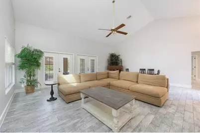 5131 Kristin Ct, Naples, FL 34105 - Photo 6