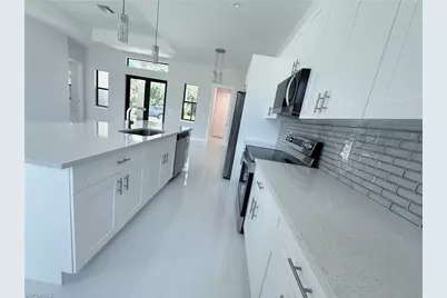 2266 Desoto Blvd S, Naples, FL 34117 - Photo 6