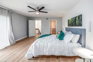 124 Lake Point Ln, Naples, FL 34112 - Photo 16