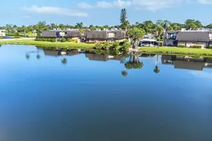 124 Lake Point Ln, Naples, FL 34112 - Photo 36