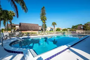 124 Lake Point Ln, Naples, FL 34112 - Photo 40