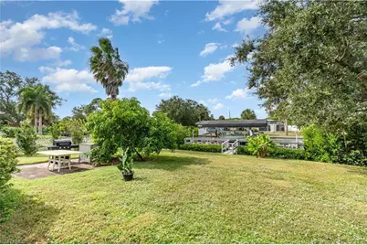 4186 Yucatan Cir, Port Charlotte, FL 33948 - Photo 26