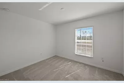 174 Pembroke St, Lehigh Acres, FL 33974 - Photo 6