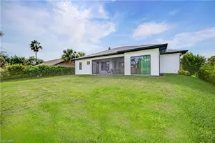 27025 Belle Rio Dr, Bonita Springs, FL 34135 - Photo 28