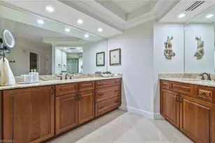 4901 Gulf Shore Blvd N, Naples, FL 34103 - Photo 16