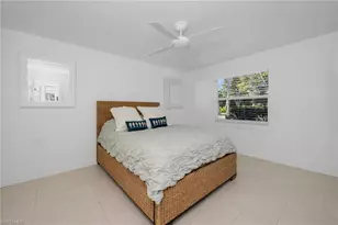 900 8th Ave S, Naples, FL 34102 - Photo 14