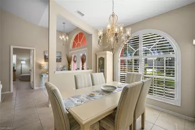 2215 SW 51st St, Cape Coral, FL 33914 - Photo 4