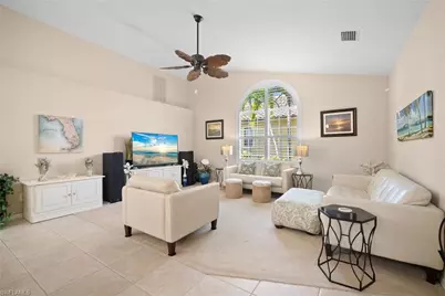 2215 SW 51st St, Cape Coral, FL 33914 - Photo 14