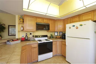 26881 Wedgewood Dr #201, Bonita Springs, FL 34134 - Photo 4