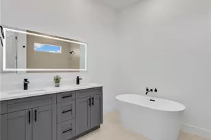 1723 NW 7th Ave, Cape Coral, FL 33993 - Photo 22