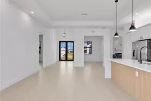 1723 NW 7th Ave, Cape Coral, FL 33993 - Photo 8