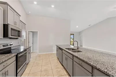 4119 NW 19th Ter, Cape Coral, FL 33993 - Photo 4