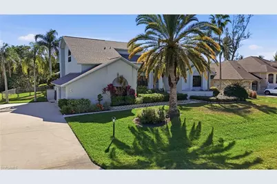 7245 Hendry Creek Dr, Fort Myers, FL 33908 - Photo 6