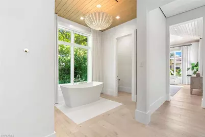 2231 Forrest Ln, Naples, FL 34102 - Photo 22