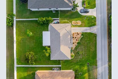 3601 Surfside Blvd, Cape Coral, FL 33914 - Photo 4