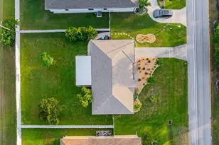 3601 Surfside Blvd, Cape Coral, FL 33914 - Photo 4