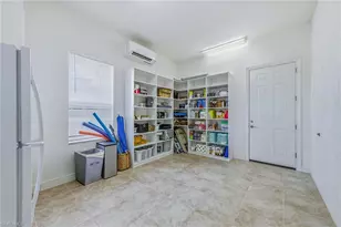 558 Avellino Isles Cir, Naples, FL 34119 - Photo 24